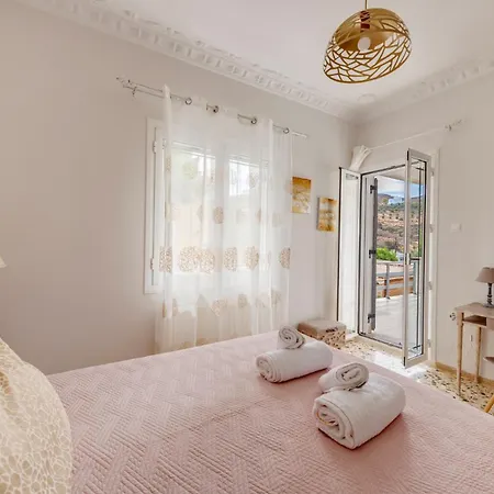 Poseidonia Syros Cozy House Posidhonía