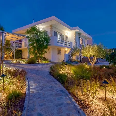 Poseidonia Syros Cozy House *