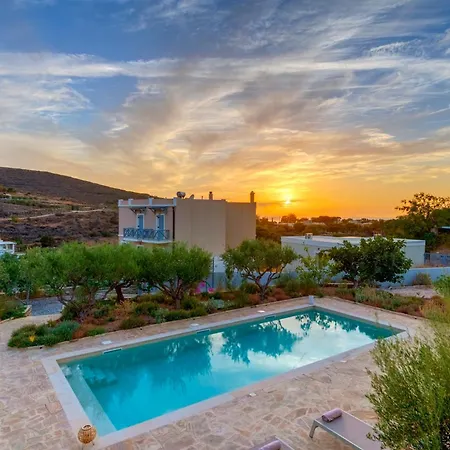 Poseidonia Syros Cozy House
