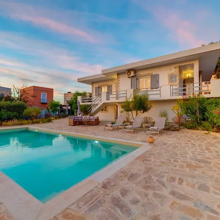 Poseidonia Syros Cozy House