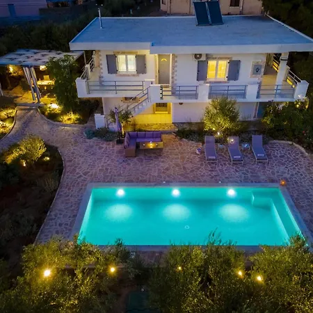 Poseidonia Syros Cozy House Ferienhaus