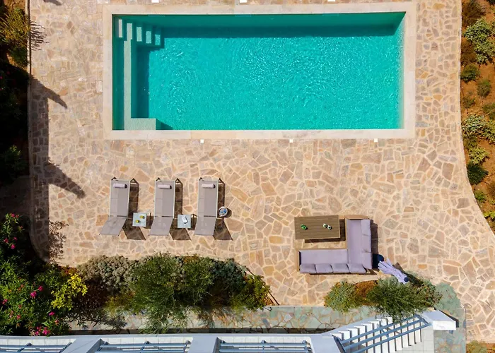 Poseidonia Syros Cozy House Vakantiehuis